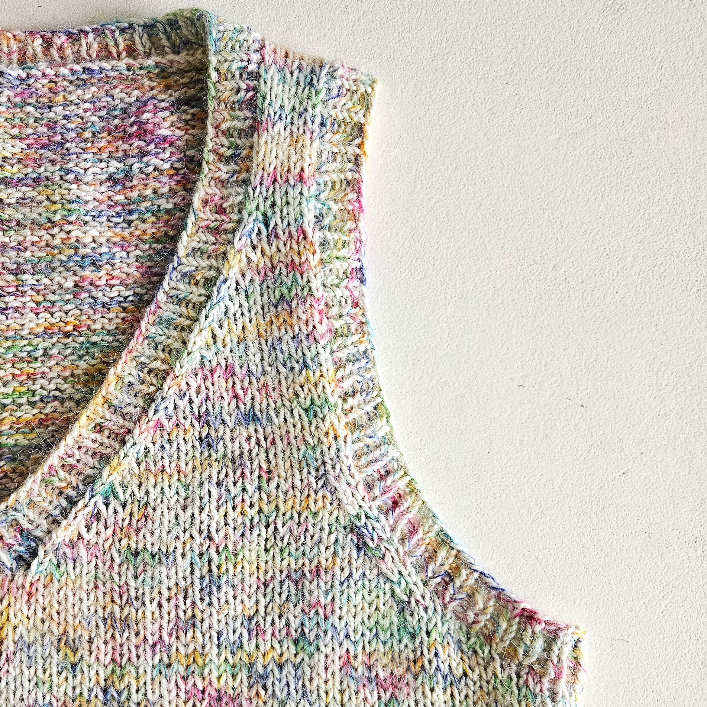 hobbii-anleitungen-betty-vibrant-pullunder-strickanleitung-xs-3xl image 6
