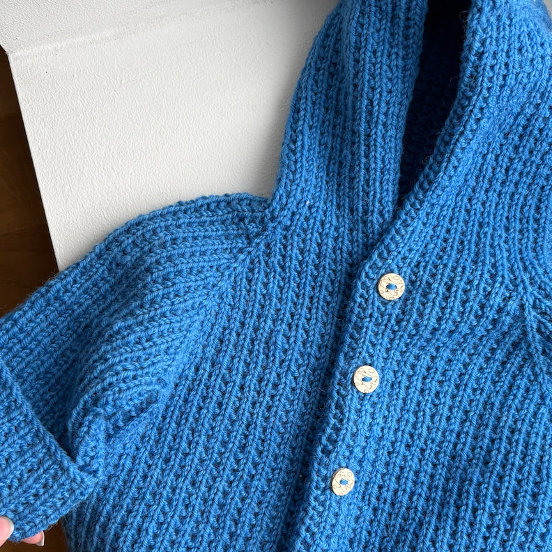 hobbii-anleitungen-easy-sleepy-suit-baby-overall-strickanleitung image 5