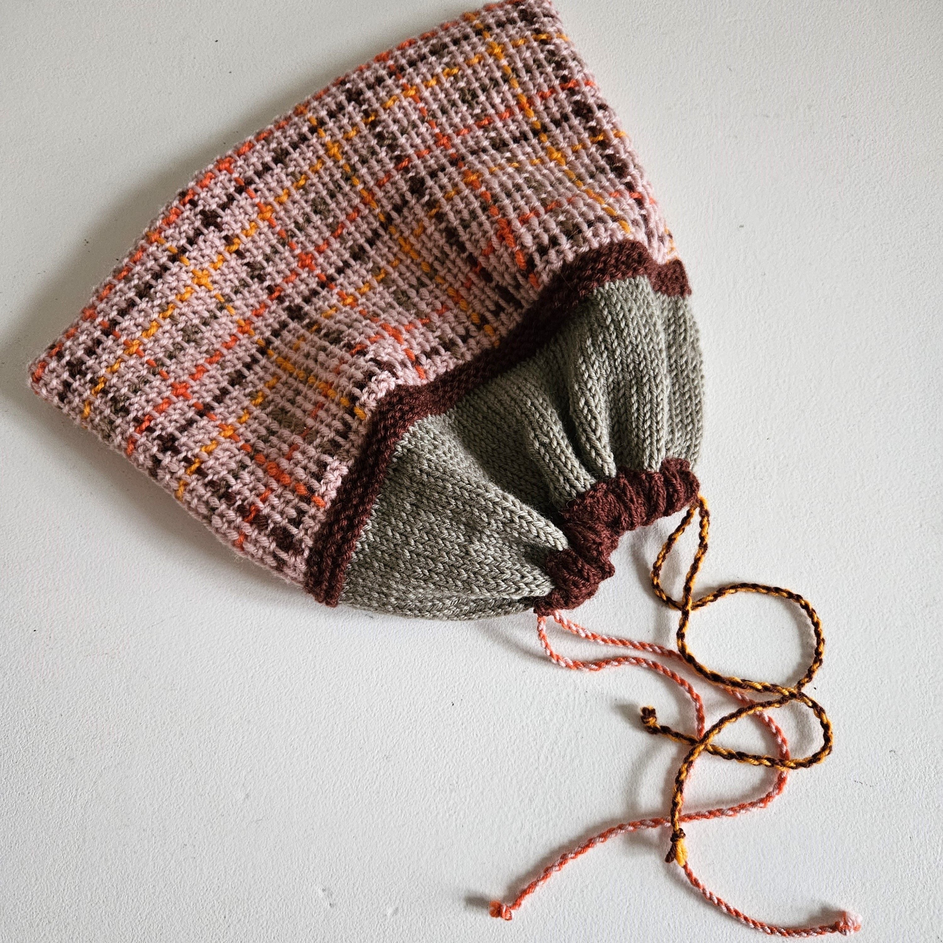 hobbii-tartan-projektbeutel-strickanleitung-one-size-32-cm image 2