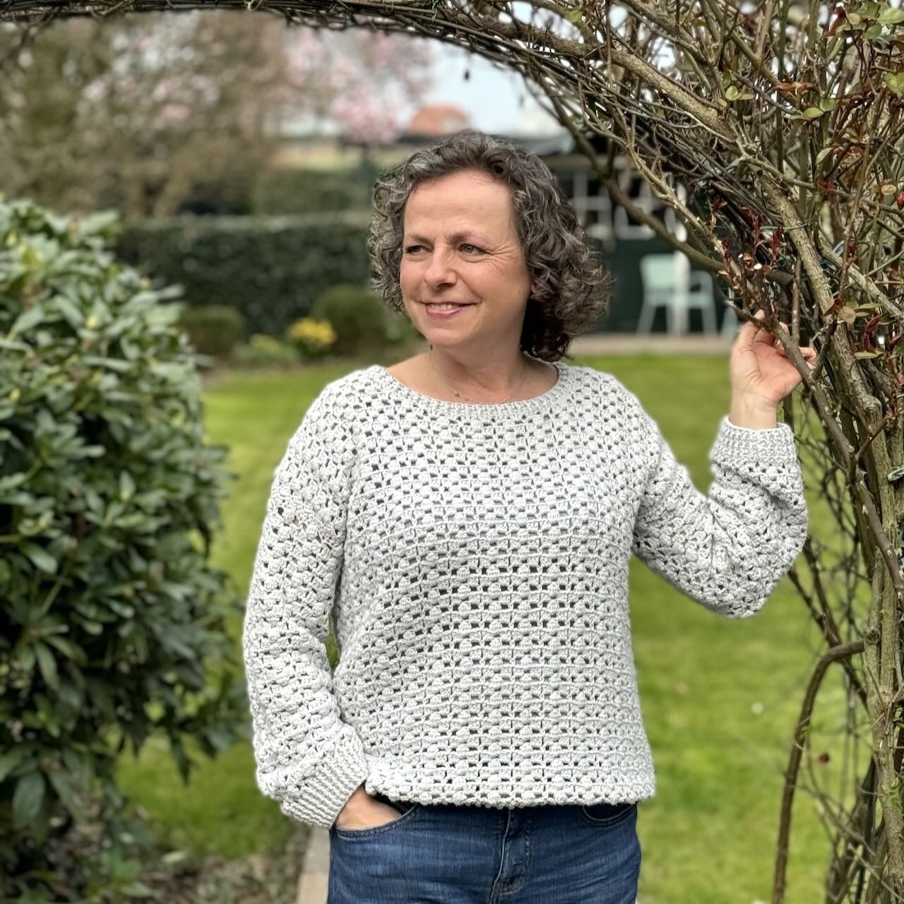 hobbii-anleitungen-flower-pullover-h-kelpullover-xs-3xl-lochmuster image 3