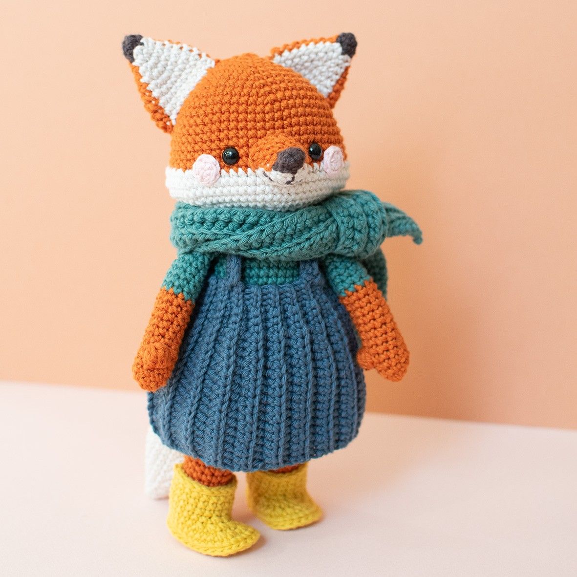hobbii-rita-fox-h-kelset-fuchs-amigurumi-24-cm image 1