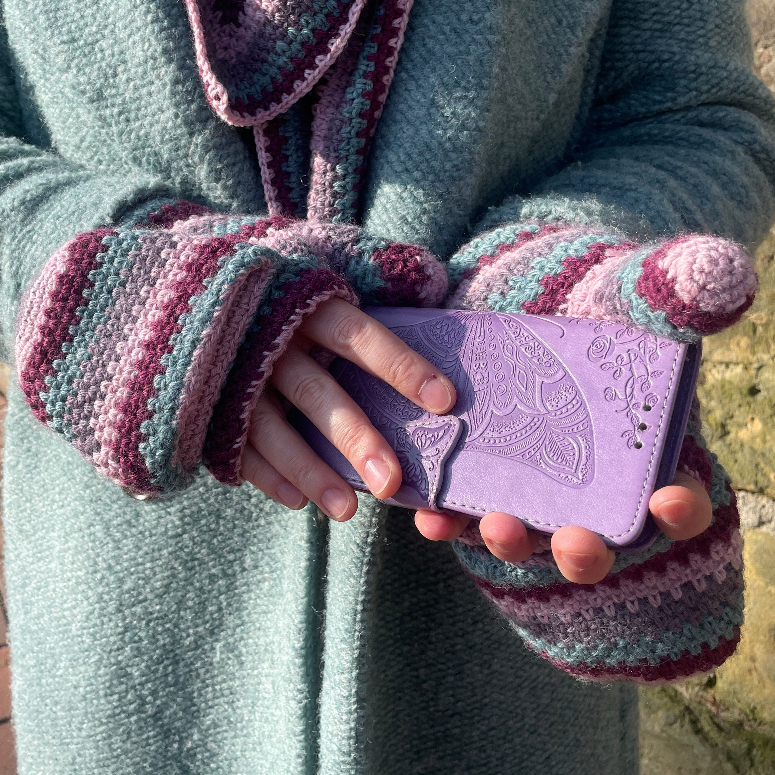 hobbii-anleitungen-andrea-handschuhe-strickanleitung-s-m-l-klappe image 2