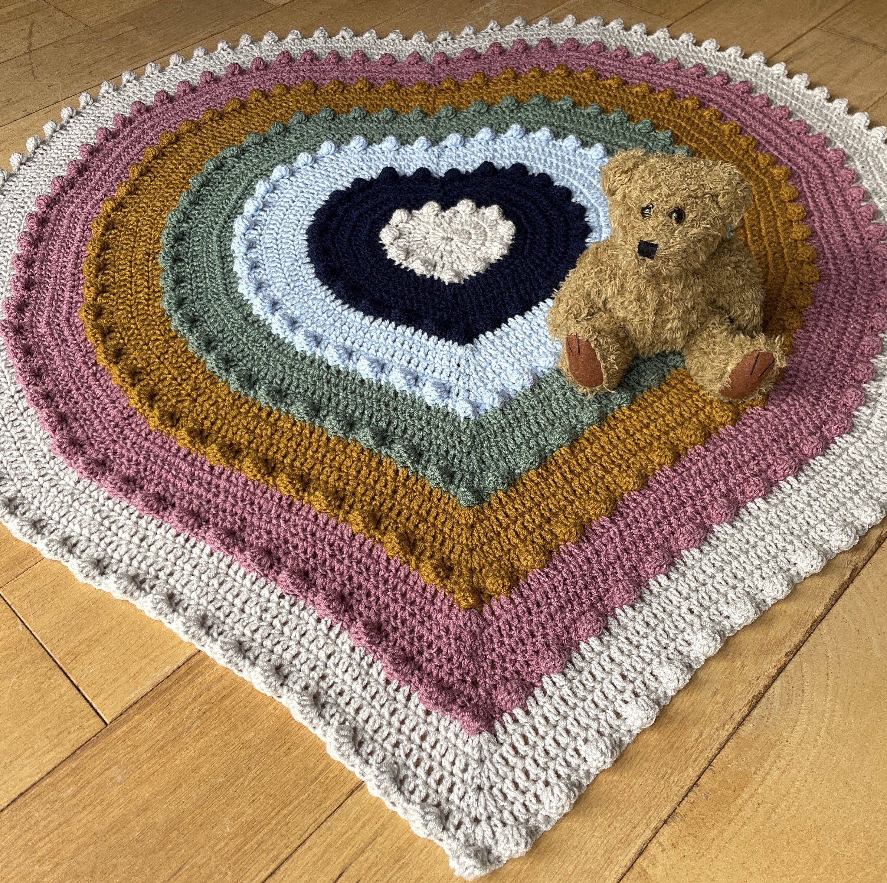hobbii-atria-bobble-heart-decke-h-kelanleitung-100x100-cm image 5