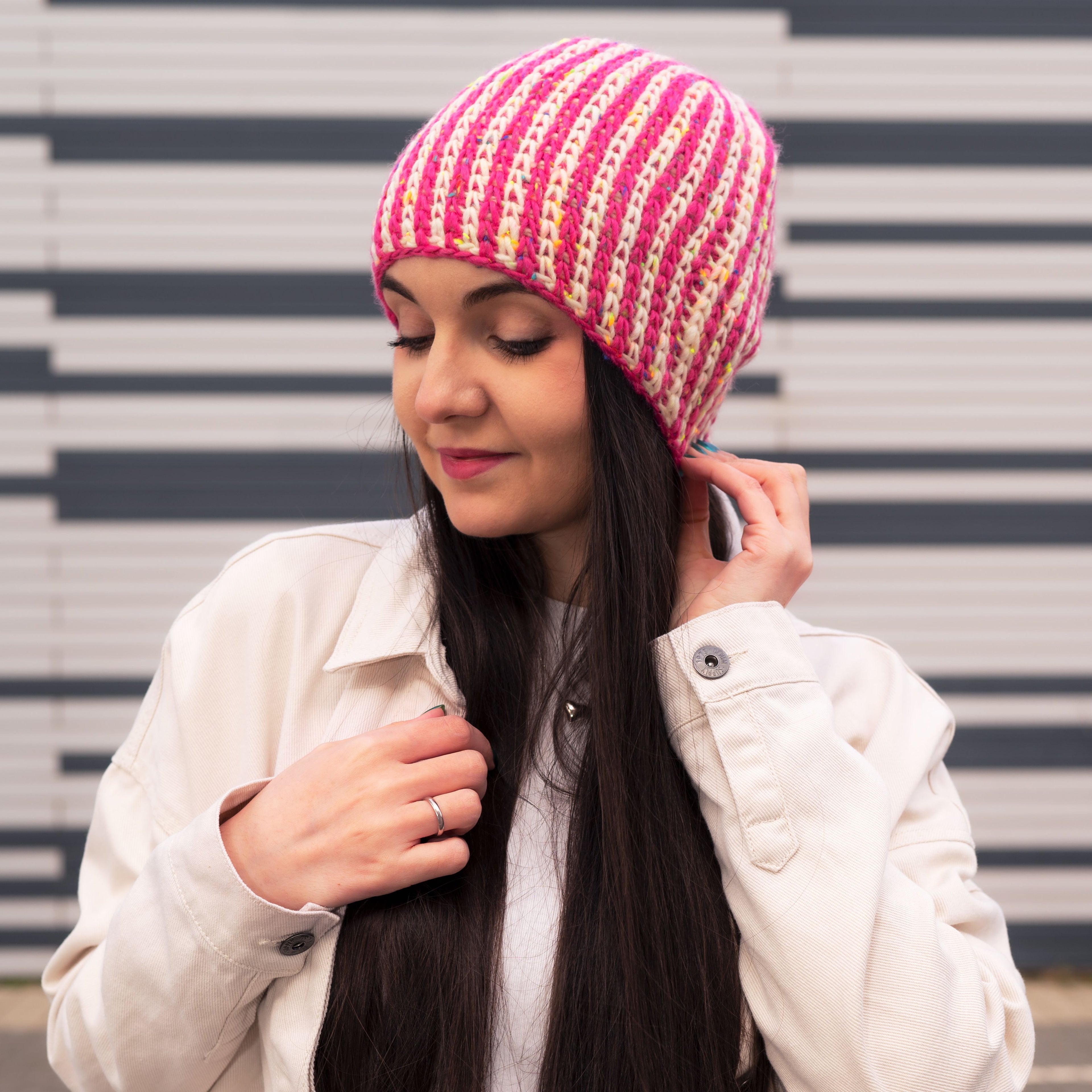 hobbii-faux-brioche-beanie-h-kelanleitung-einheitsgr-e-48-58 image 1