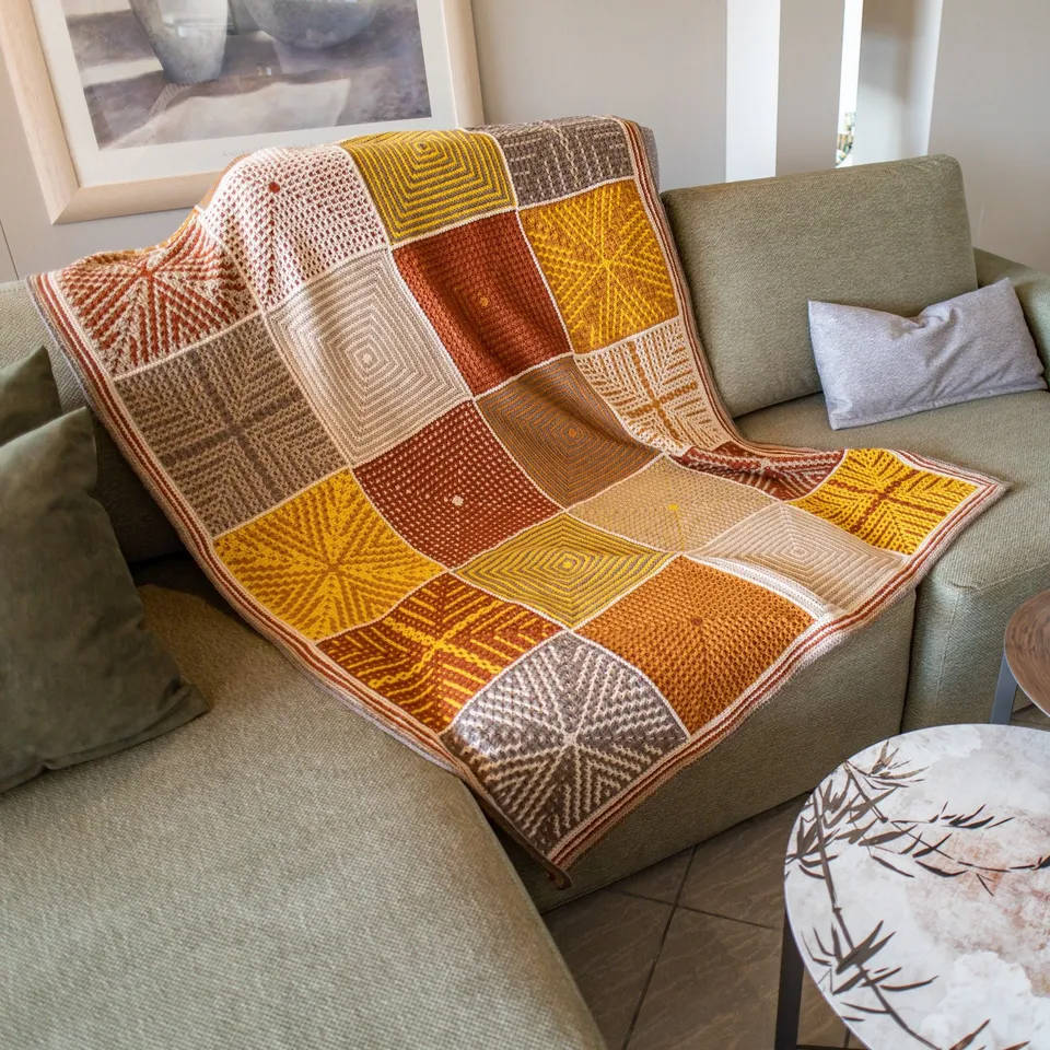 hobbii-anleitungen-mirror-mirror-on-the-throw-decke-h-kelanleitung-mosaik image 1
