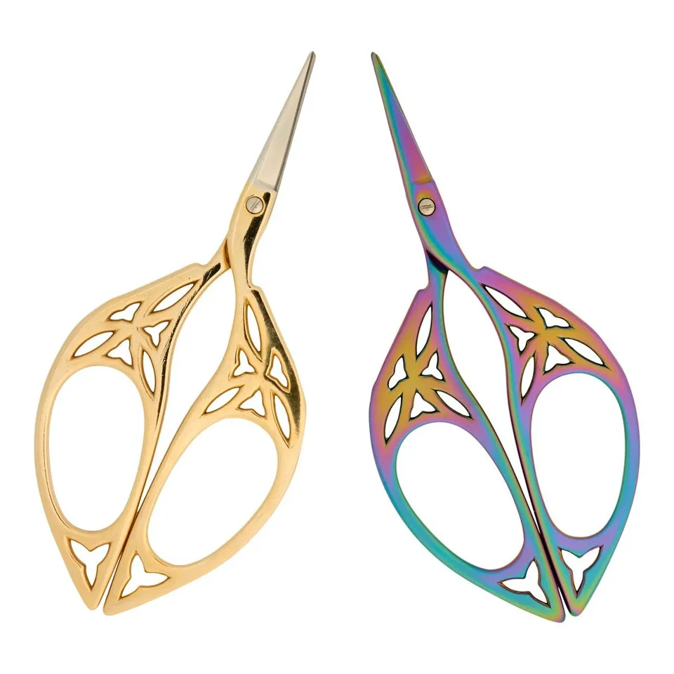 hobbii-zubeh-r-schere-romantic-mini-fadenschere-golden image 1