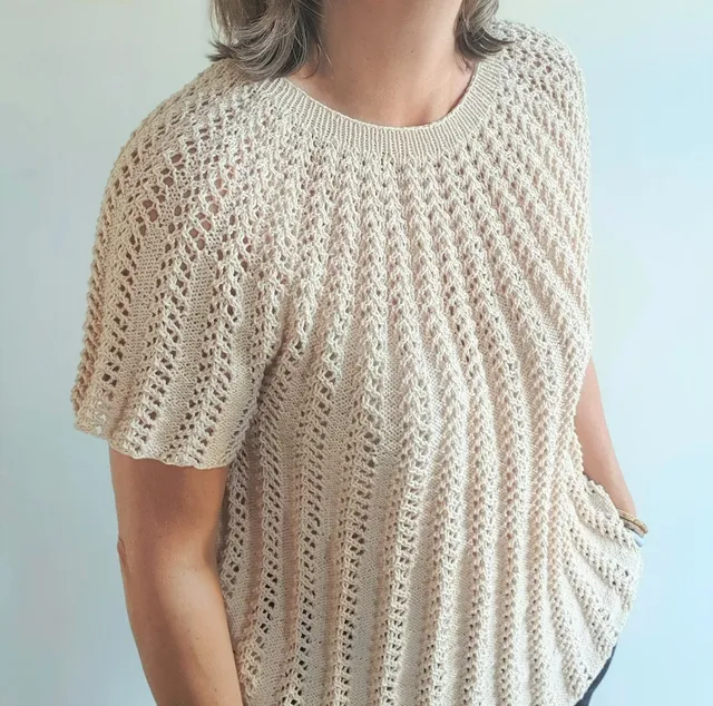 hobbii-sommerranker-t-shirt-strickanleitung-medium-a-form image 1
