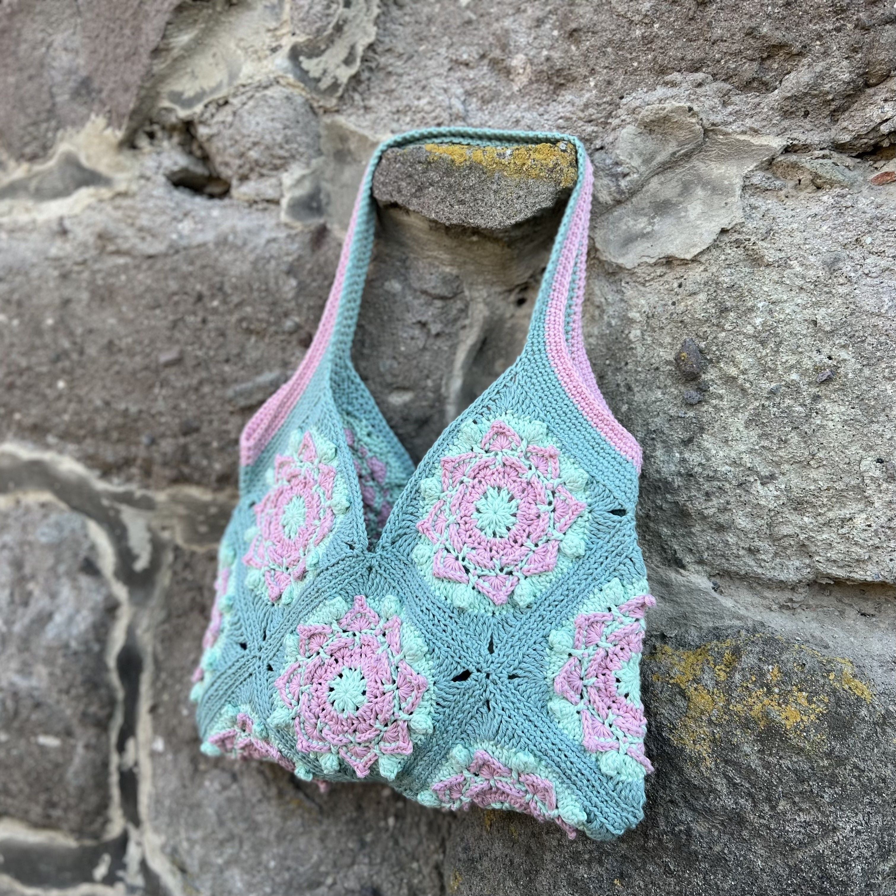 hobbii-flowers-of-spring-h-kelanleitung-tasche-pastell image 6