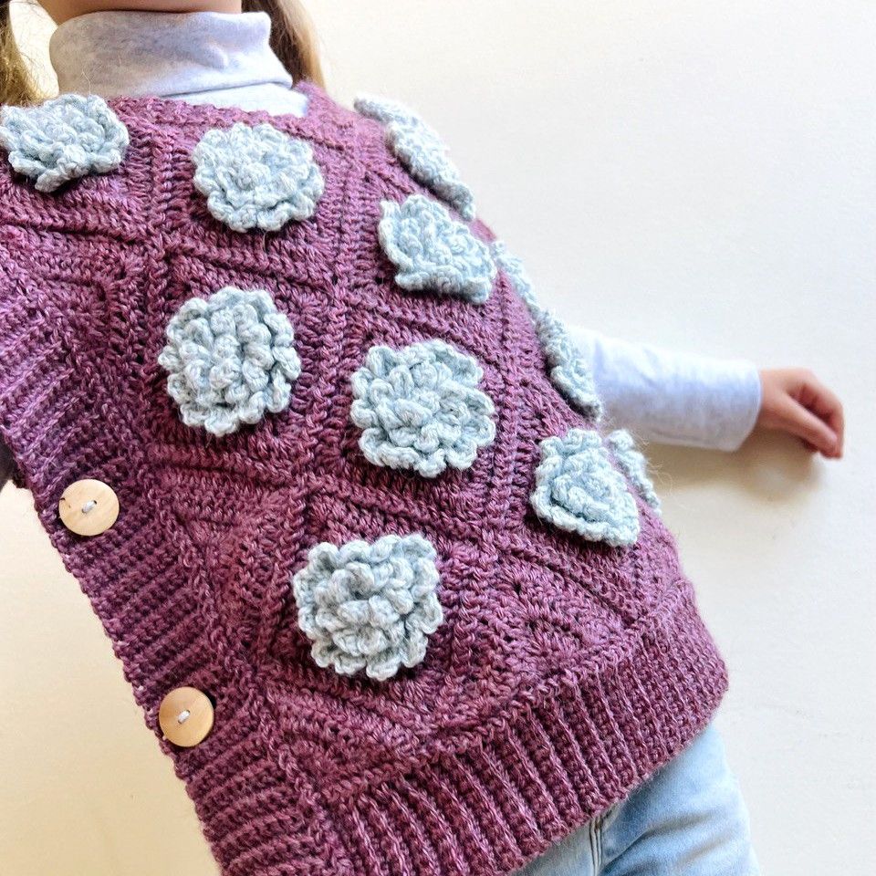 hobbii-snowrose-kinder-weste-h-kelanleitung-1-8-jahre image 3