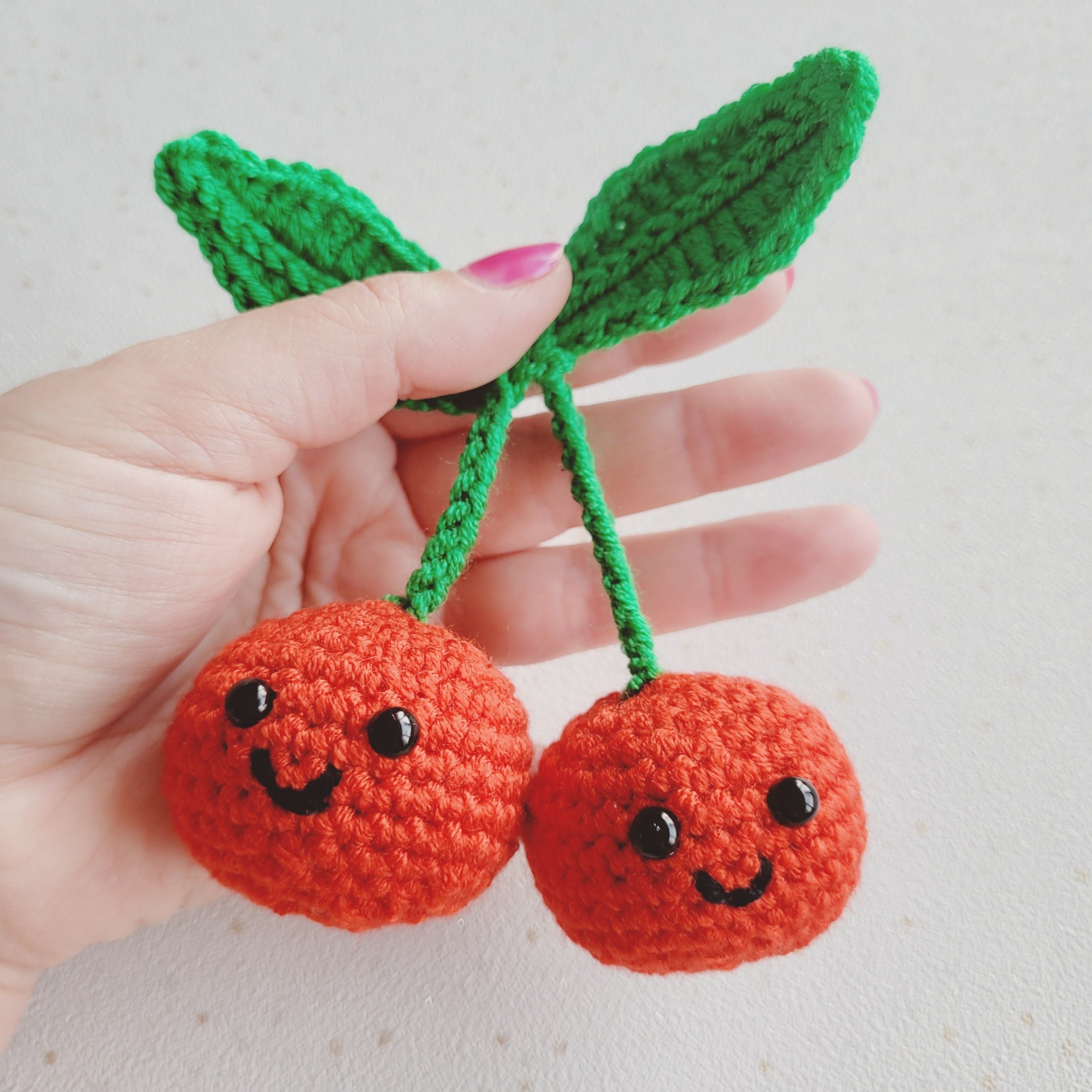 hobbii-anleitungen-cheerful-cherries-amigurumi-h-kelanleitung-11cm image 4