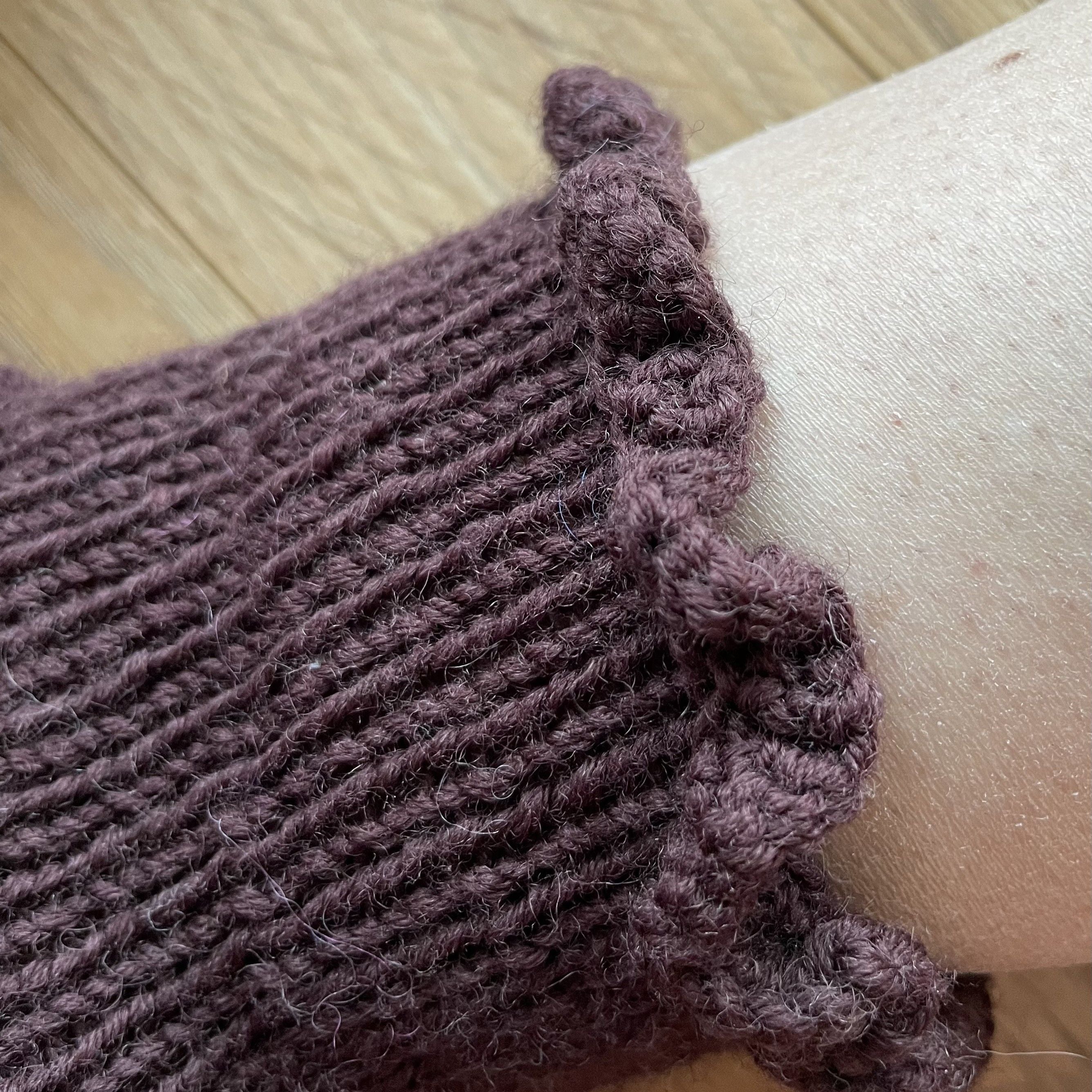 hobbii-anleitungen-ultra-easy-ruffle-socks-strickanleitung-s-l image 3