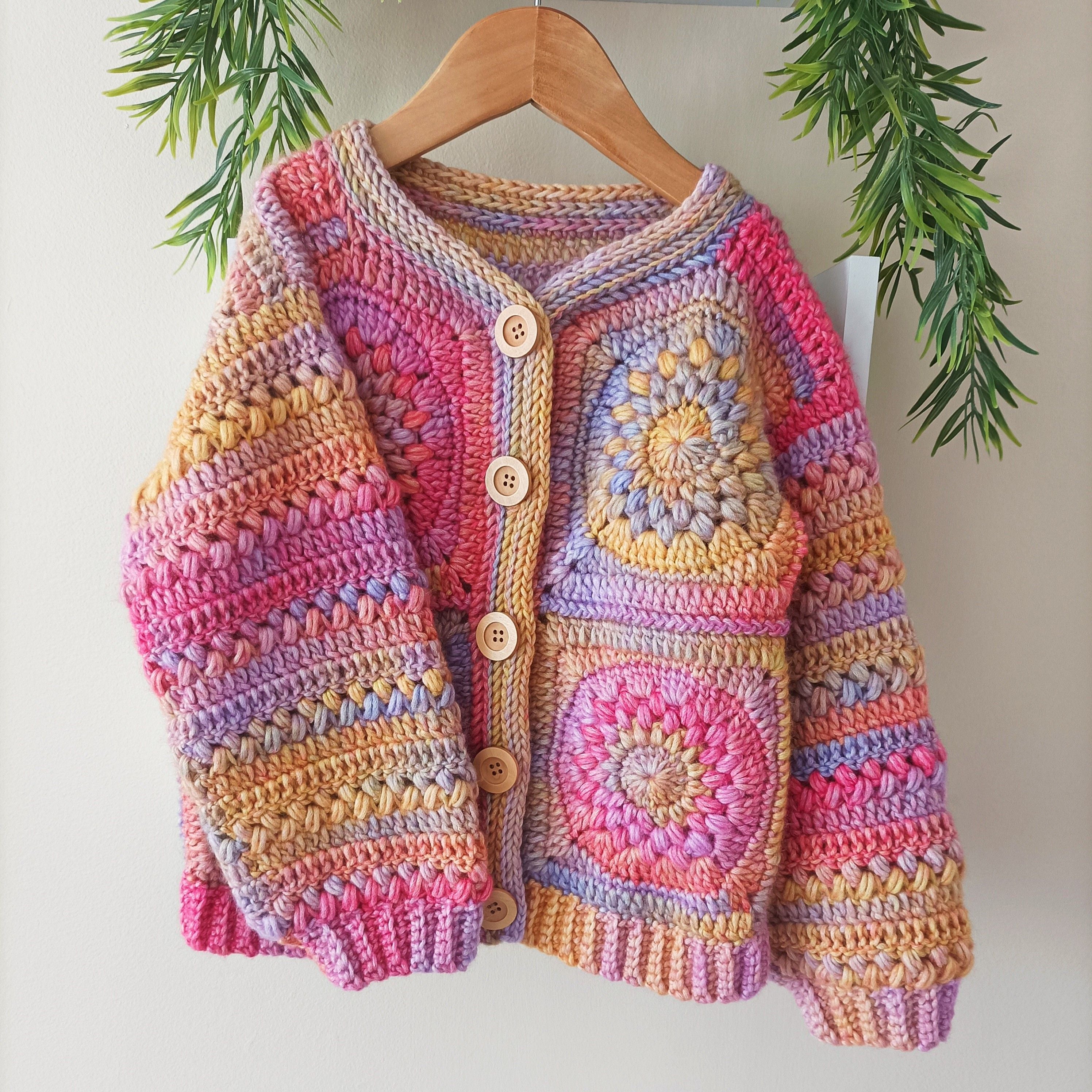 hobbii-anleitungen-dahlia-kinder-cardigan-h-kelanleitung-granny-squares image 3