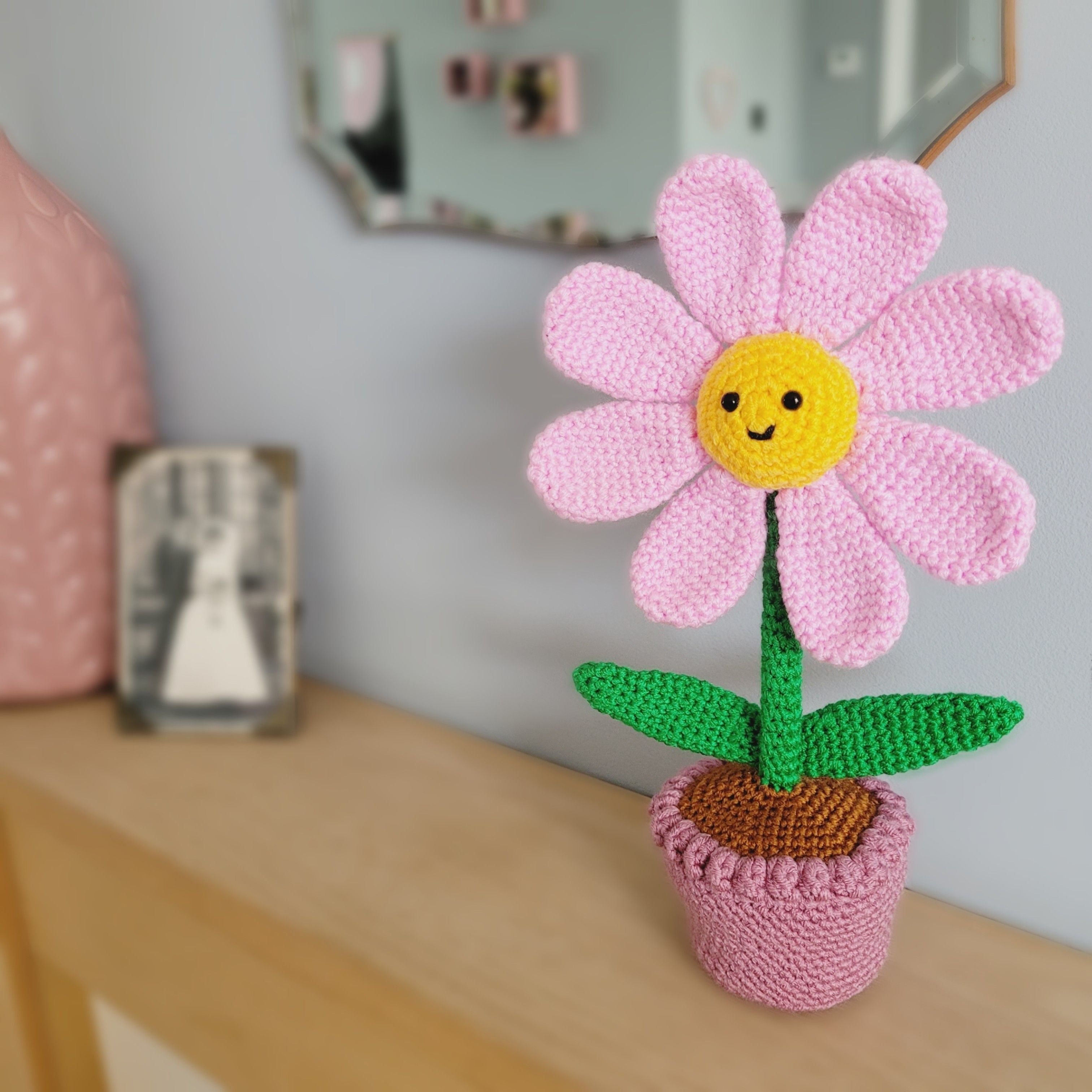 hobbii-anleitungen-flora-blumentopf-amigurumi-anleitung-pdf image 2