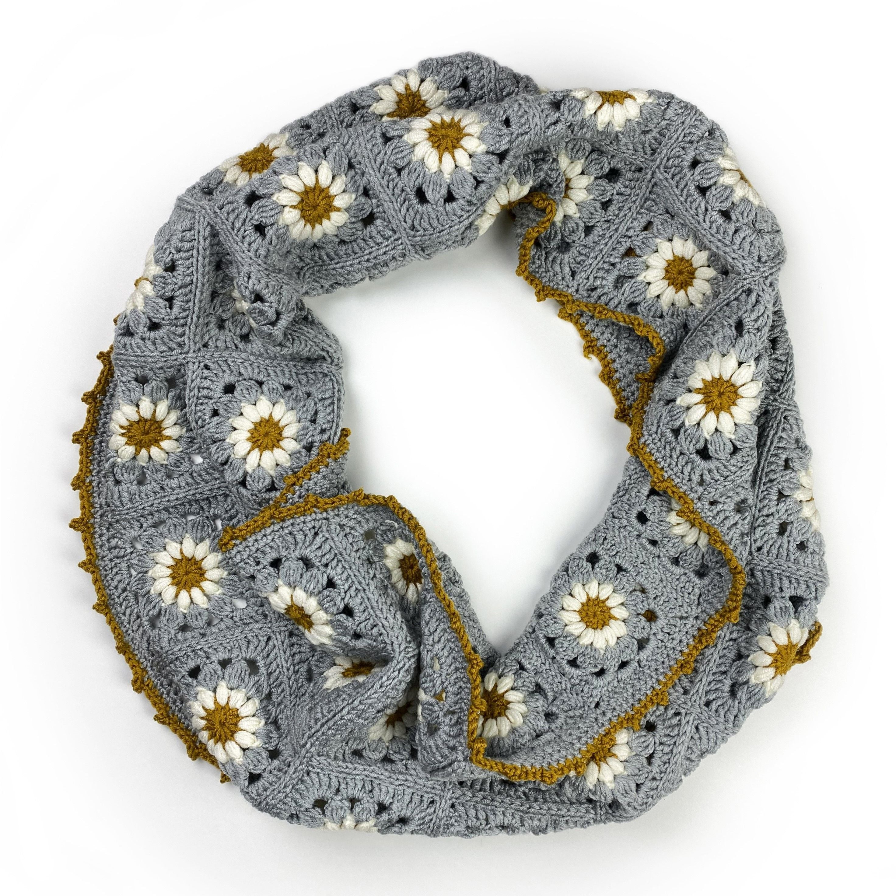 hobbii-daisy-infinity-schal-h-kelanleitung-one-size-granny-squares image 2