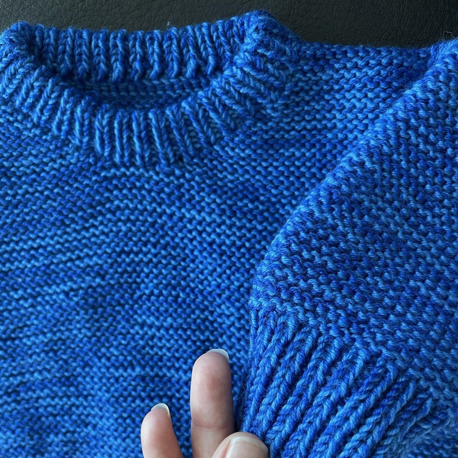 hobbii-ultra-easy-baby-pullover-strickanleitung-0-3-monate image 2