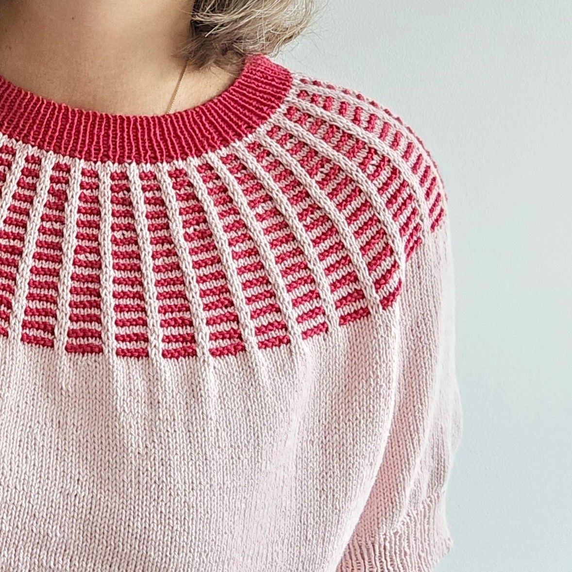 hobbii-sommer-karrusel-t-shirt-strickanleitung-xs-xl image 5