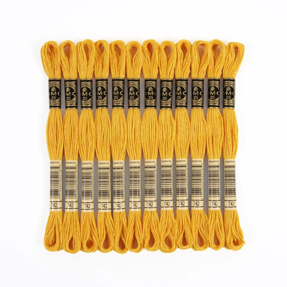 dmc-mouline-special-117mc-0742-sticktwist-gelb-8-m-baumwolle image 1