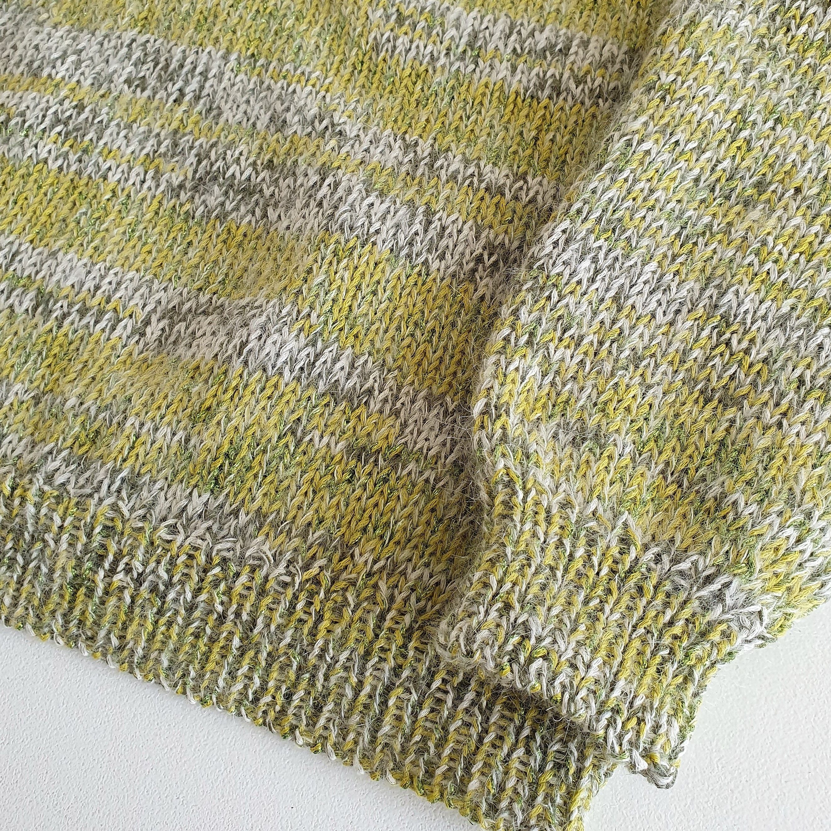 hobbii-meryl-pullover-v-ausschnitt-strickanleitung-s-2xl image 3