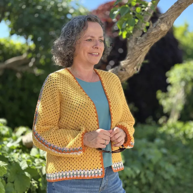 hobbii-oh-so-granny-strickjacke-h-kelanleitung-pdf-granny image 1