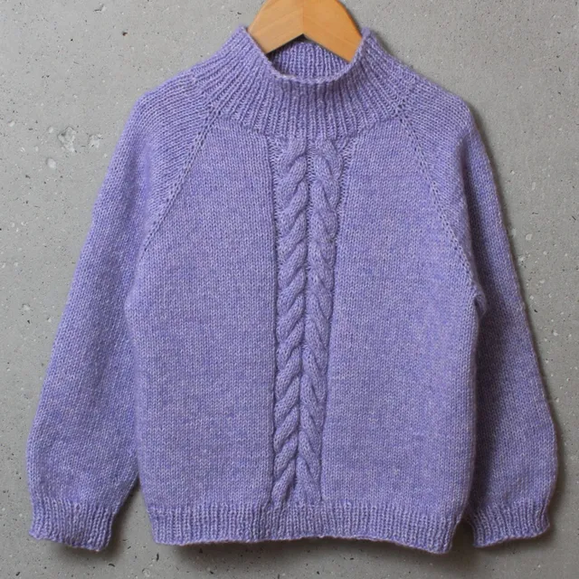 hobbii-anleitungen-penelope-kinderpullover-strickanleitung-2-12-j image 1