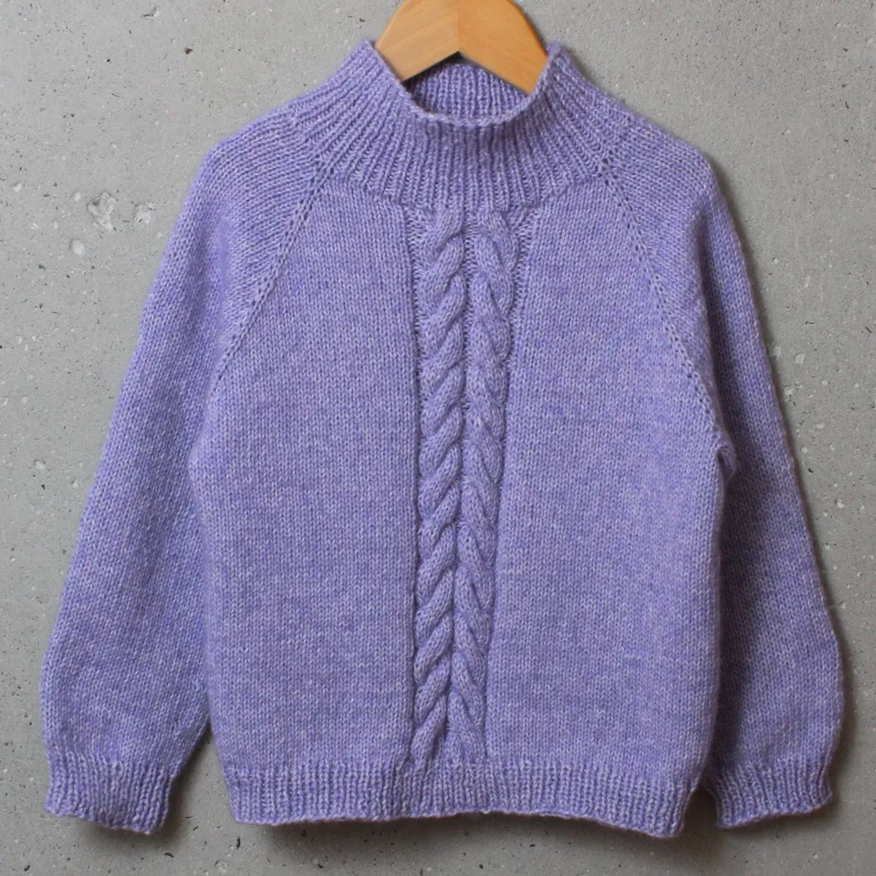 hobbii-anleitungen-penelope-kinderpullover-strickanleitung-2-12-j image 1