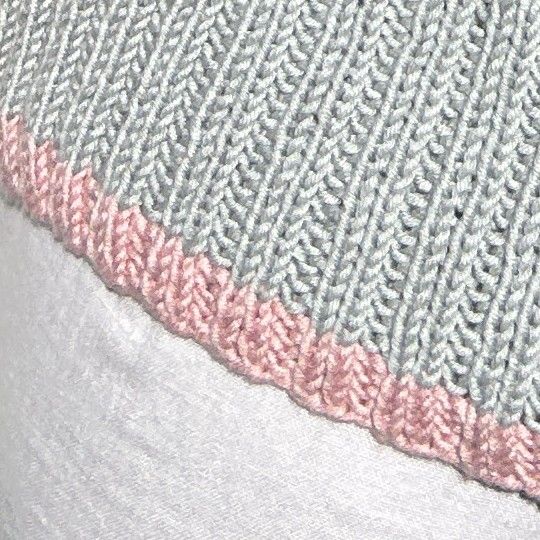 hobbii-sawyer-top-strickanleitung-medium-streifen image 4