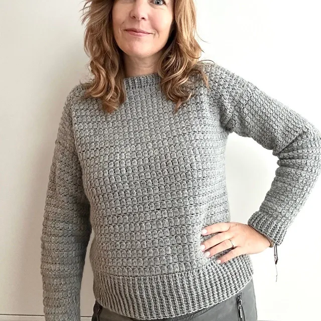hobbii-anleitungen-timian-pullover-strickanleitung-xs-3xl image 1