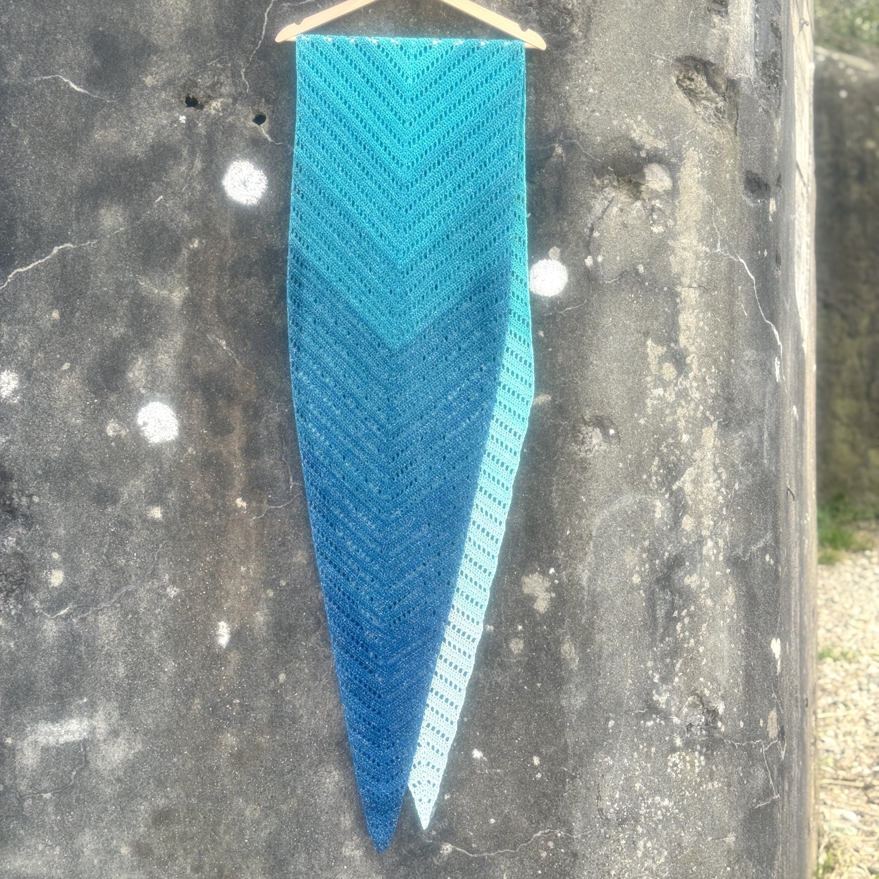 hobbii-anleitungen-a-mermaid-s-tail-schal-h-kelanleitung image 5
