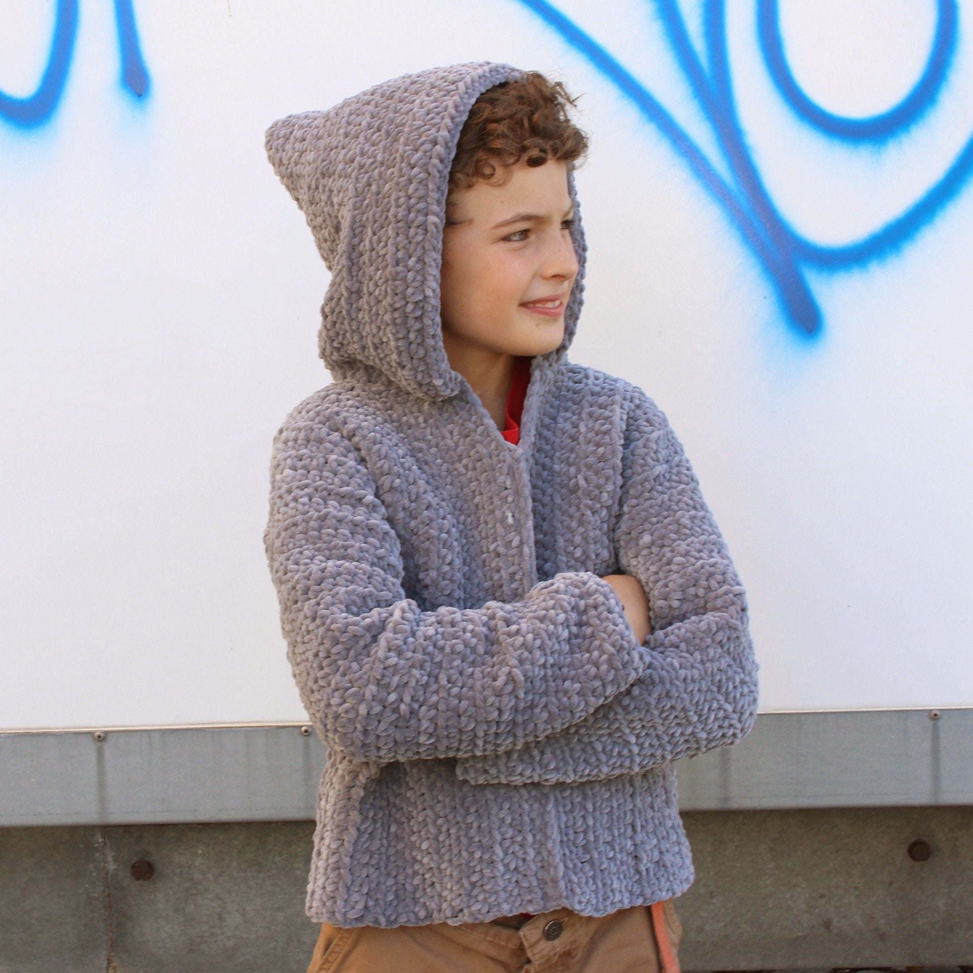 hobbii-anleitungen-njal-kapuzenpulli-kinder-h-keln-4-12-j image 3