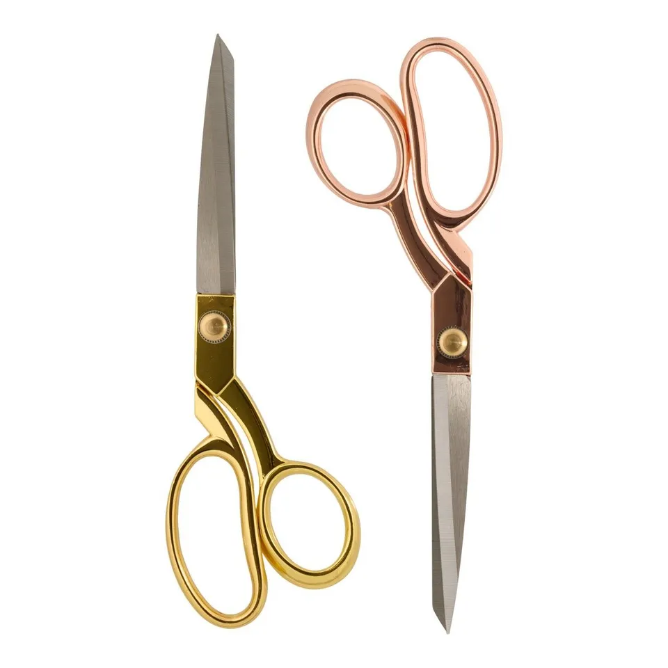 hobbii-zubeh-r-n-hschere-gold-rostfrei-handarbeitsschere image 1