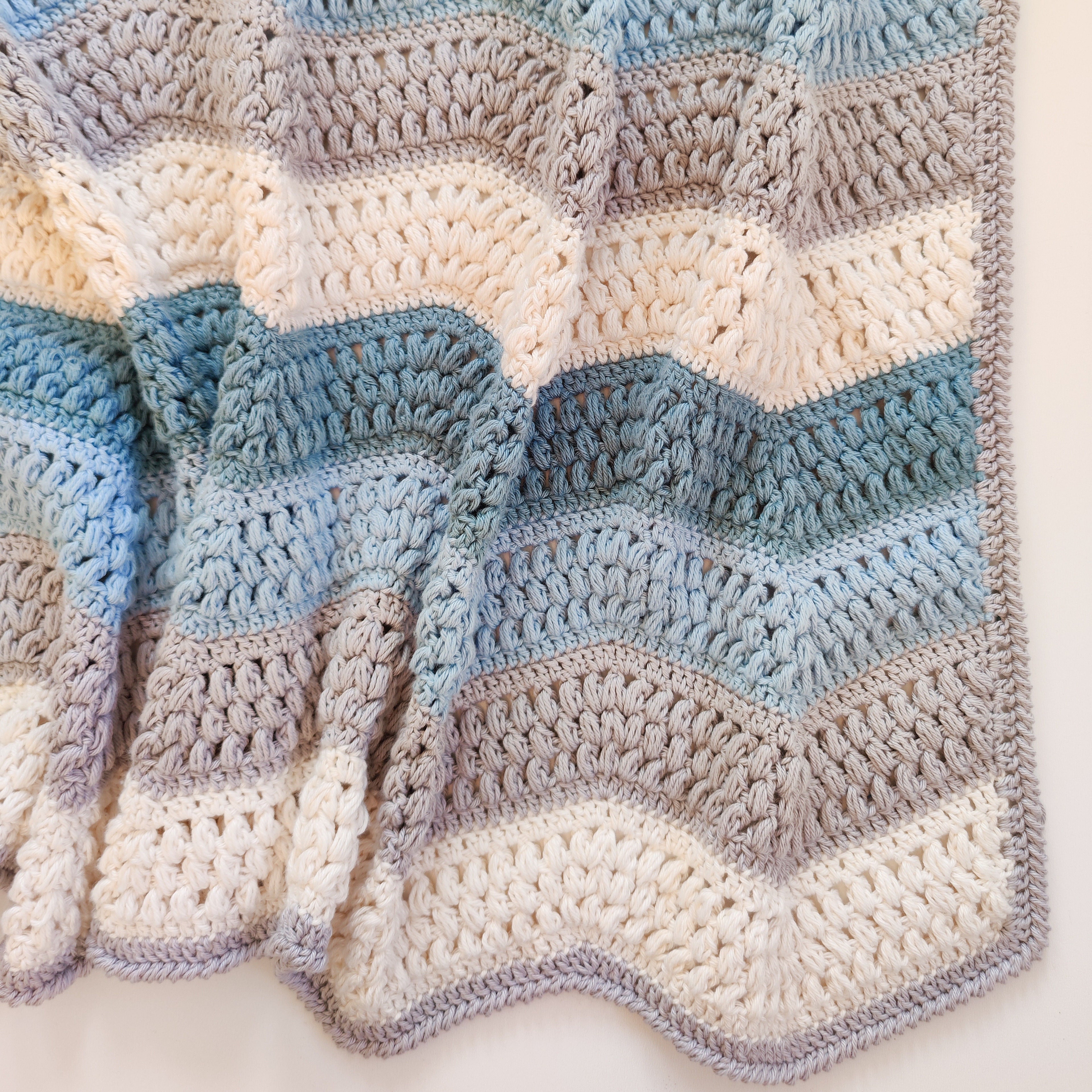 hobbii-anleitungen-calming-puff-wave-decke-h-kelanleitung-80x100 image 5