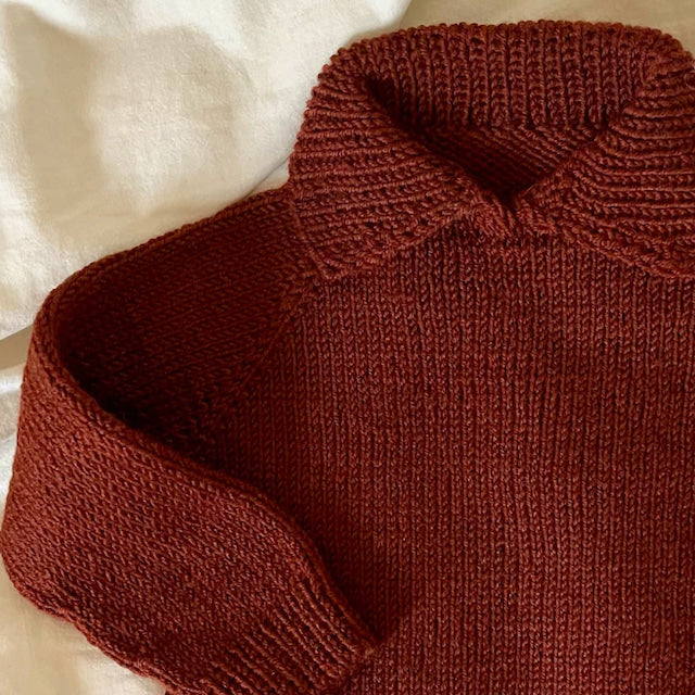 hobbii-easy-polo-sweater-baby-strickanleitung-0-2-monate-polo-kragen image 2