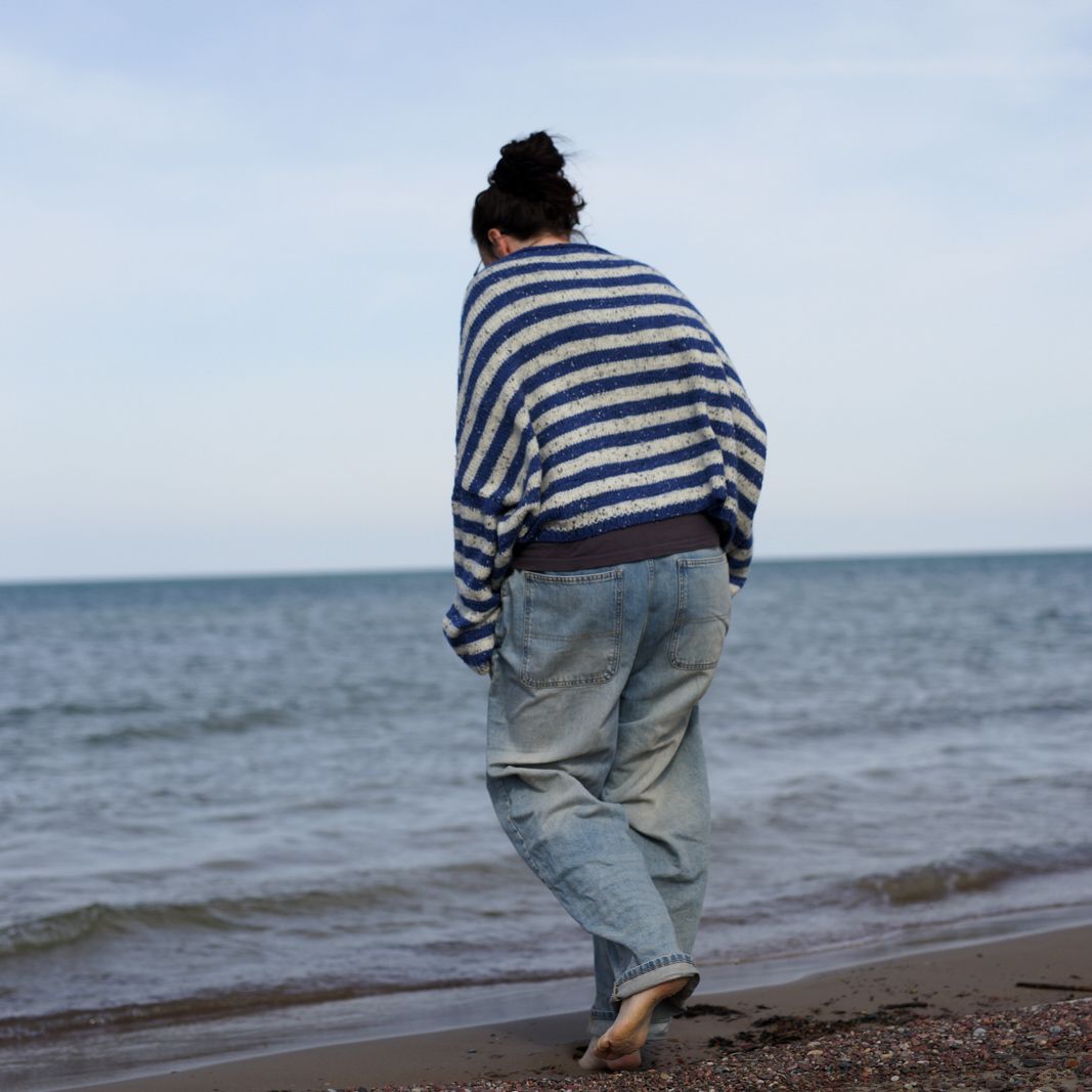 hobbii-anleitungen-marine-strickanleitung-pullover-xs-oversize image 3