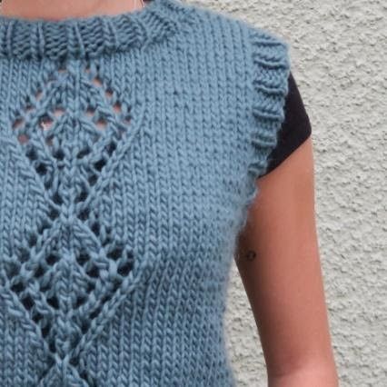 hobbii-westywood-no-4-weste-strickanleitung-xs-xxl-lochmuster image 3