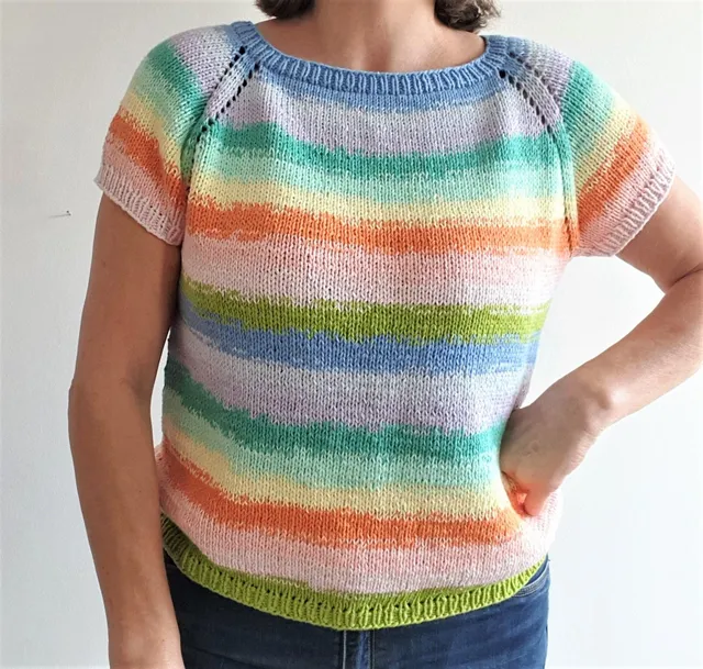 hobbii-linda-t-shirt-strickanleitung-small-streifen-baumwolle image 1