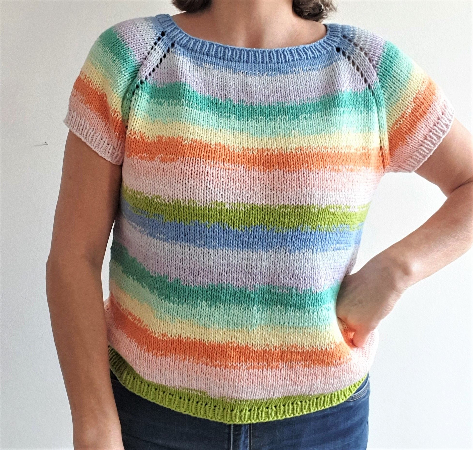 hobbii-linda-t-shirt-strickanleitung-small-streifen-baumwolle image 1