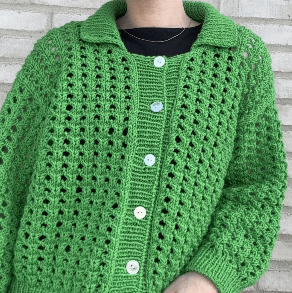 hobbii-easy-hole-polo-cardigan-strickanleitung-xs-4xl image 2