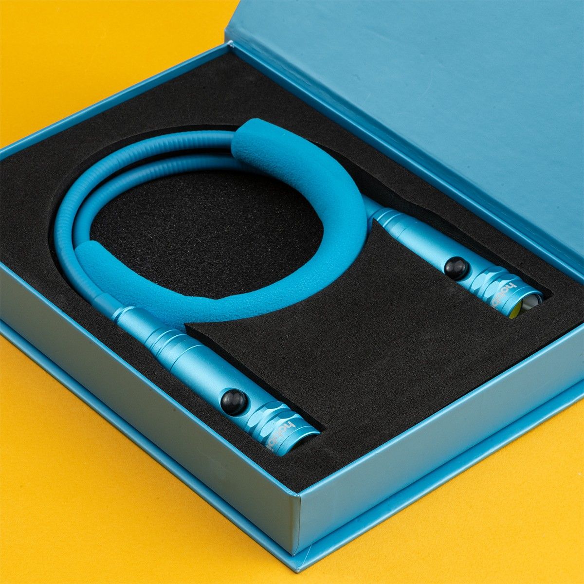 hobbii-umh-ngelampe-deluxe-nackenlampe-blau-60-cm-led image 5