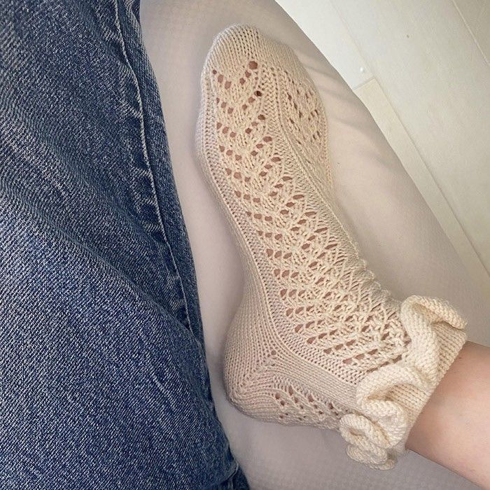 hobbii-le-pull-socken-strickanleitung-pdf-eu-36-41 image 4