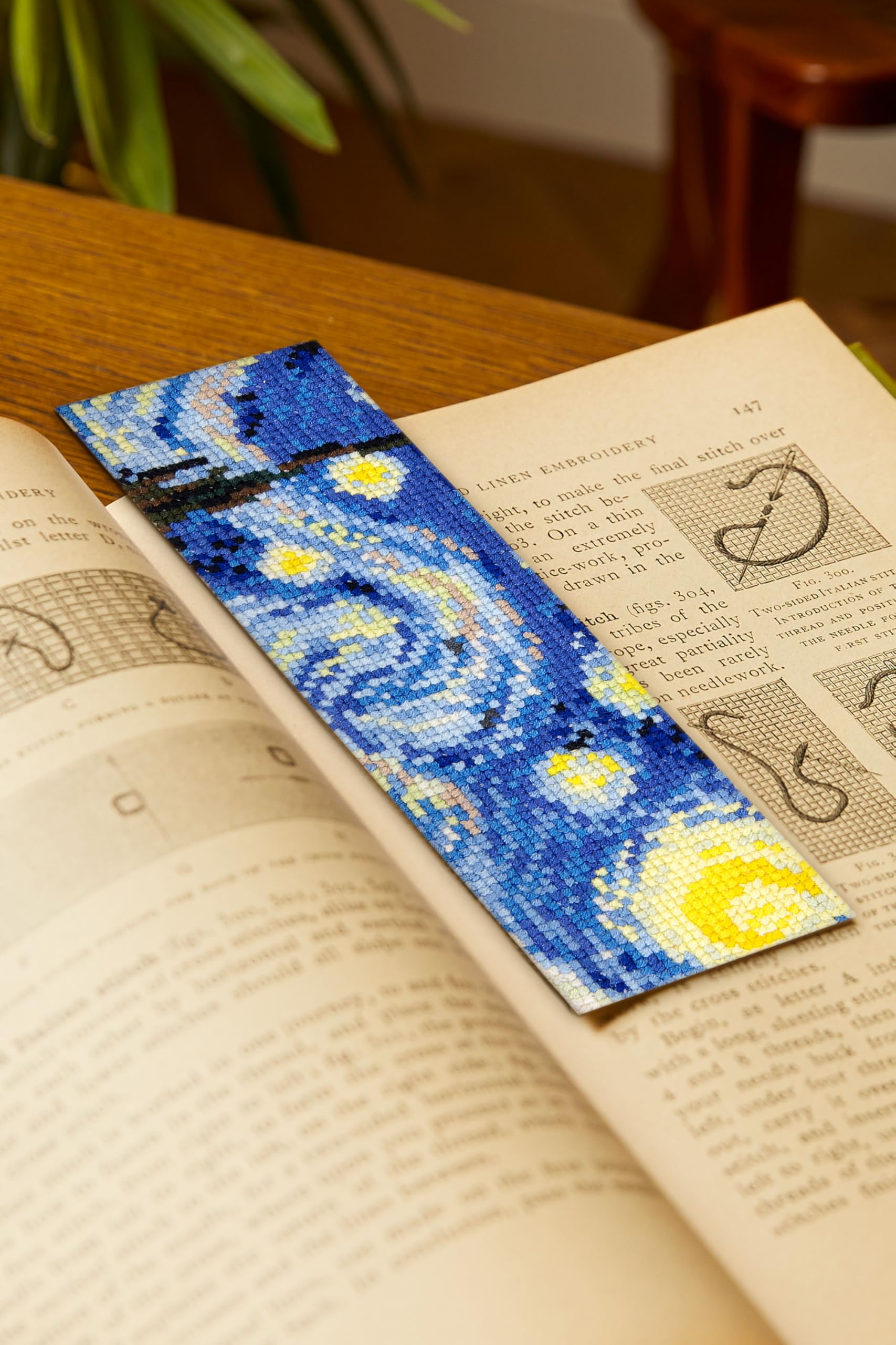 dmc-sternennacht-van-gogh-kreuzstich-lesezeichen-aida image 1