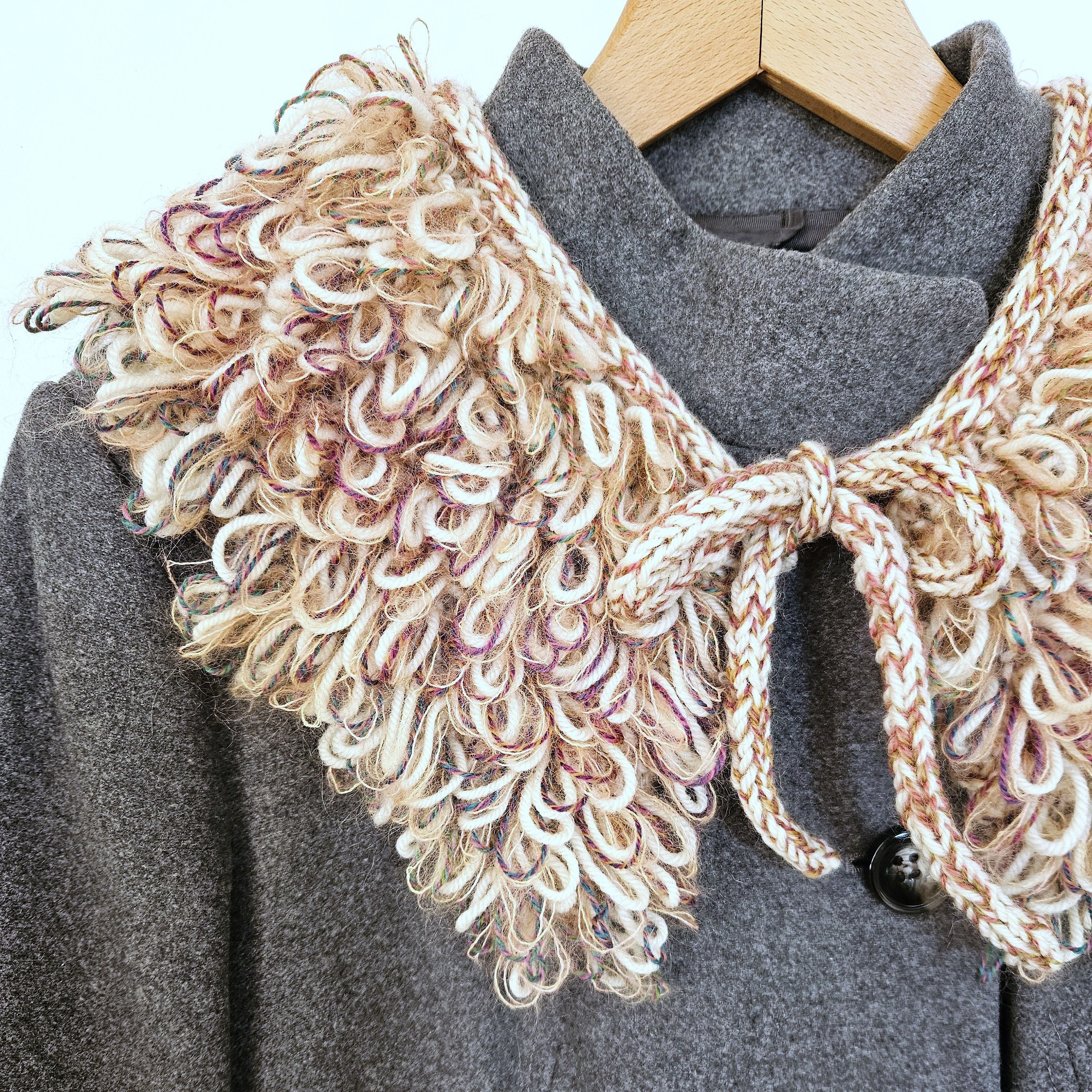 hobbii-anleitungen-den-glade-krave-zierkragen-strickanleitung-one-size image 3