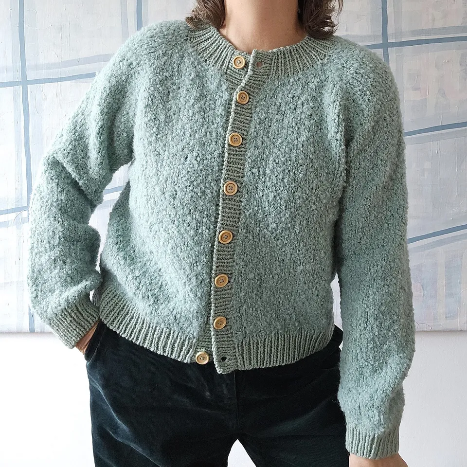 hobbii-anleitungen-teddy-cardigan-strickanleitung-s-3xl image 1