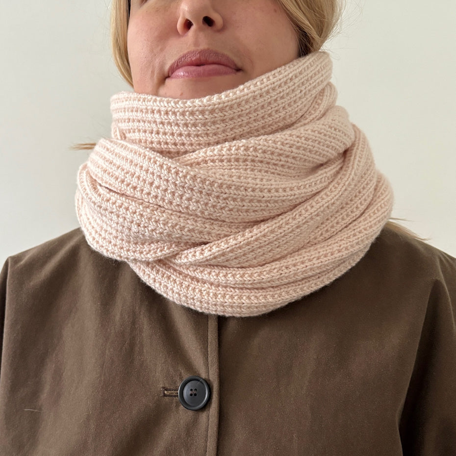 hobbii-easy-shape-sweater-pullover-strickanleitung-gr-e-m image 4