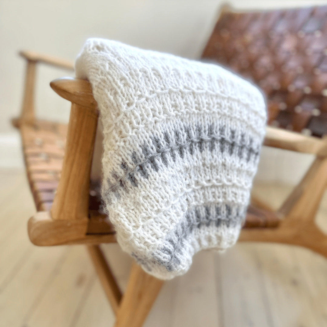 hobbii-nordic-breeze-pullover-strickanleitung-s-top-down-rundpasse image 5