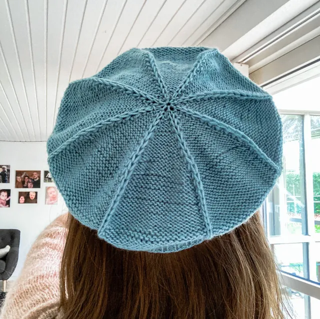 hobbii-spring-vibes-beret-m-tze-strickanleitung-pdf image 1