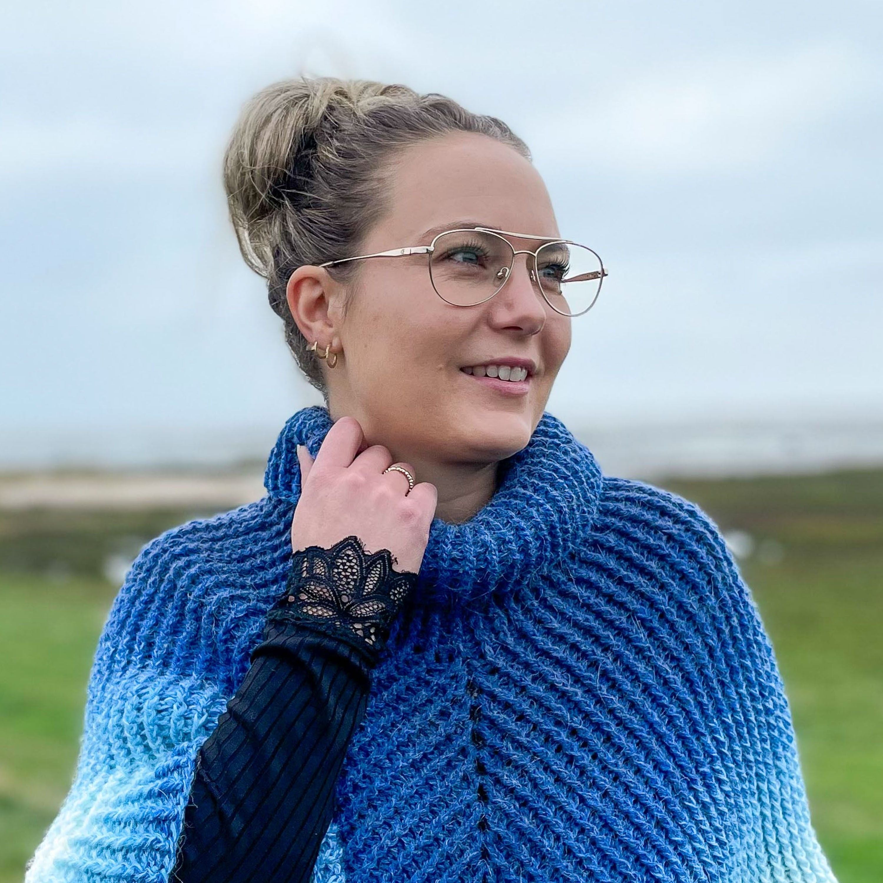 hobbii-anleitungen-in-lines-alpaca-poncho-h-kelanleitung-pdf image 3