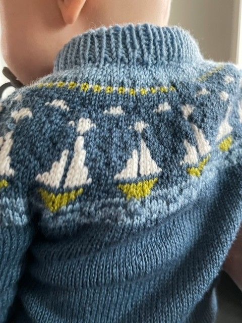 hobbii-ship-oh-hoy-strickanleitung-babypullover-1m-2j image 5