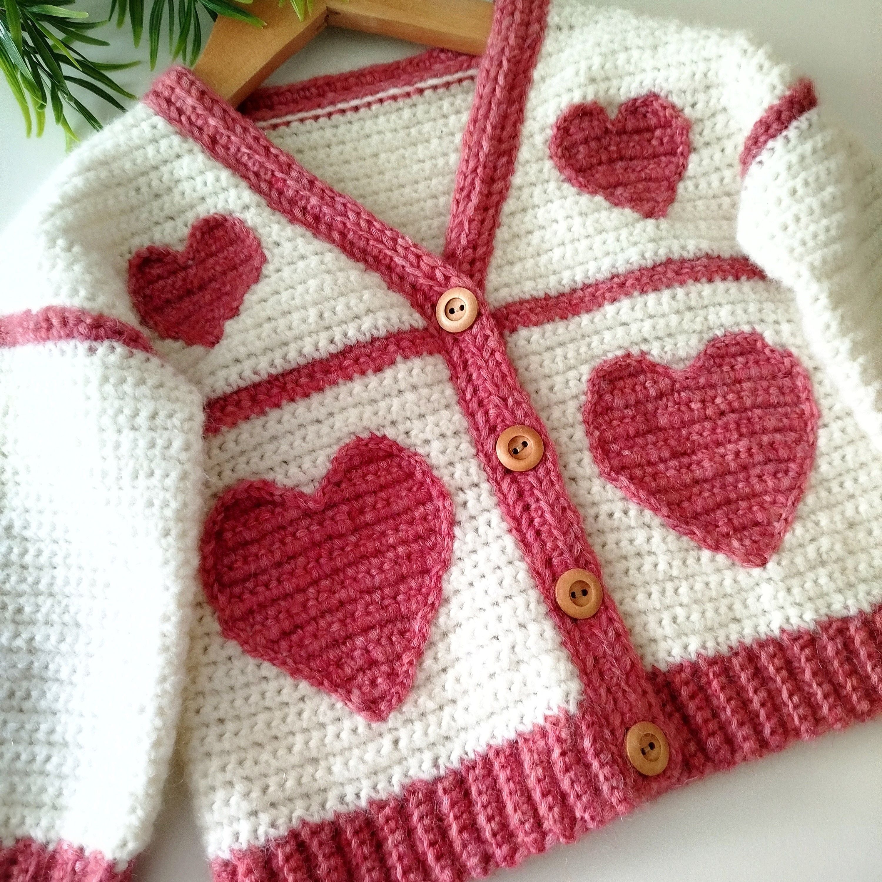 hobbii-anleitungen-sweet-heart-strickanleitung-kinder-cardigan image 4