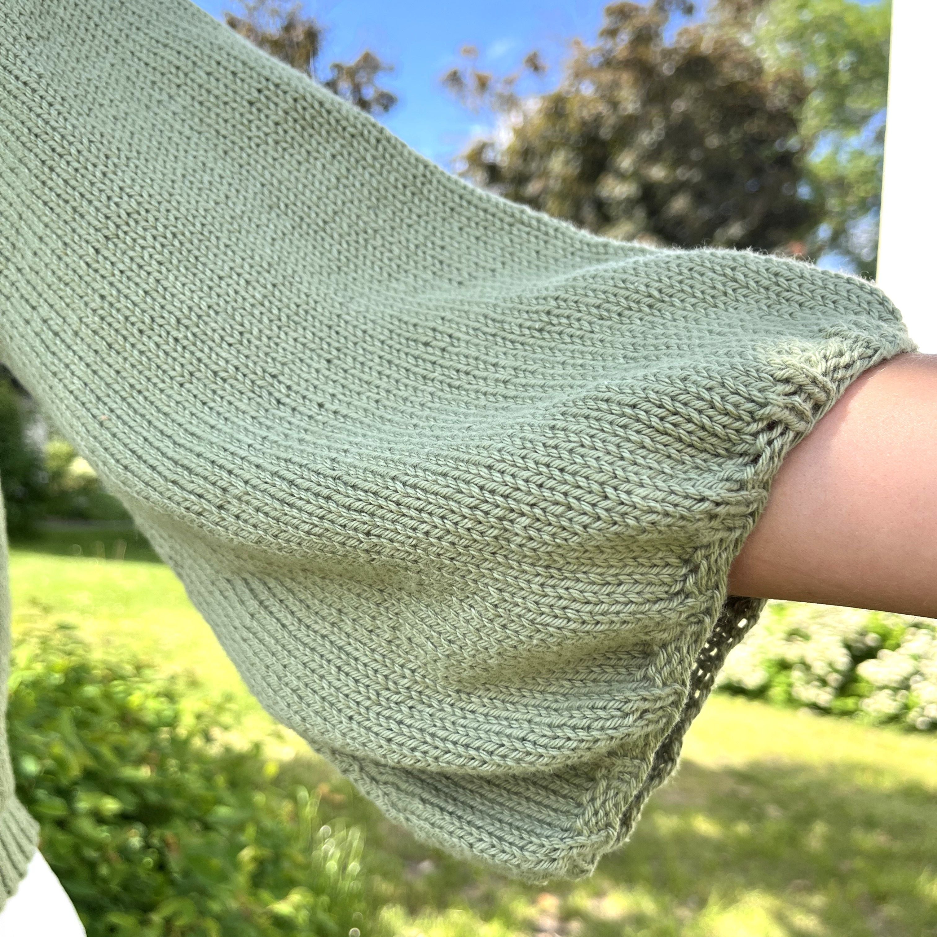hobbii-sammy-cardigan-strickanleitung-sommer-xs-xxl-ballon-rmel image 4