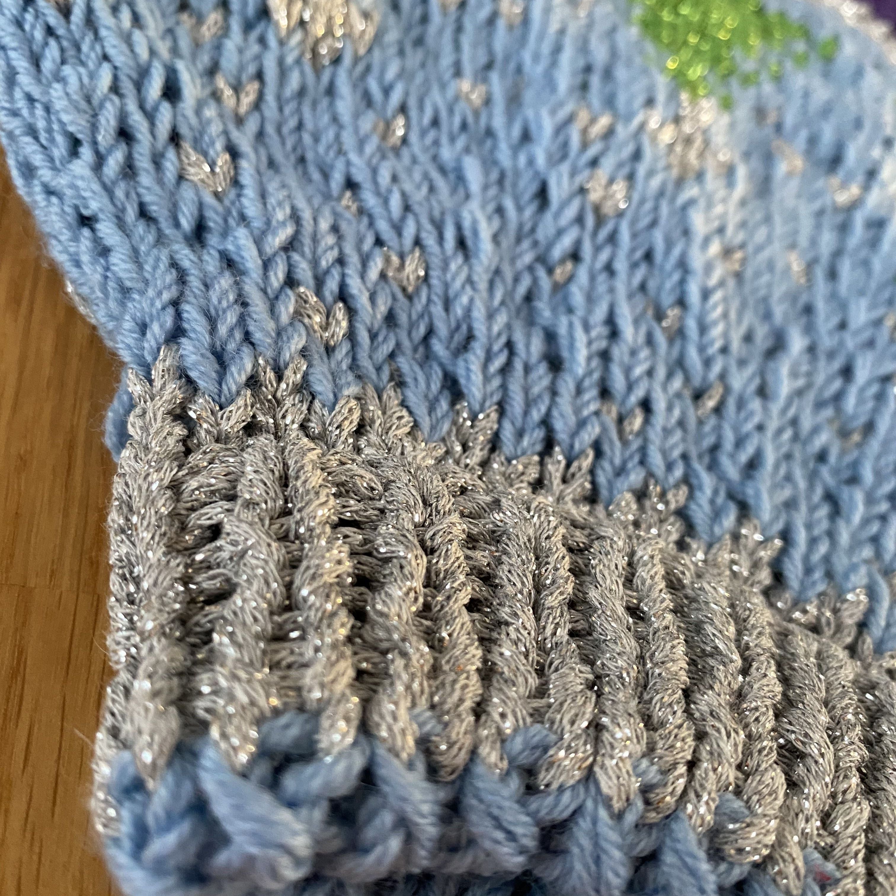 hobbii-anleitungen-xmastrees-kinderpullover-strickanleitung-2-jahre-eng image 3